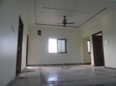 4) Li Id : 165 - First Floor.JPG